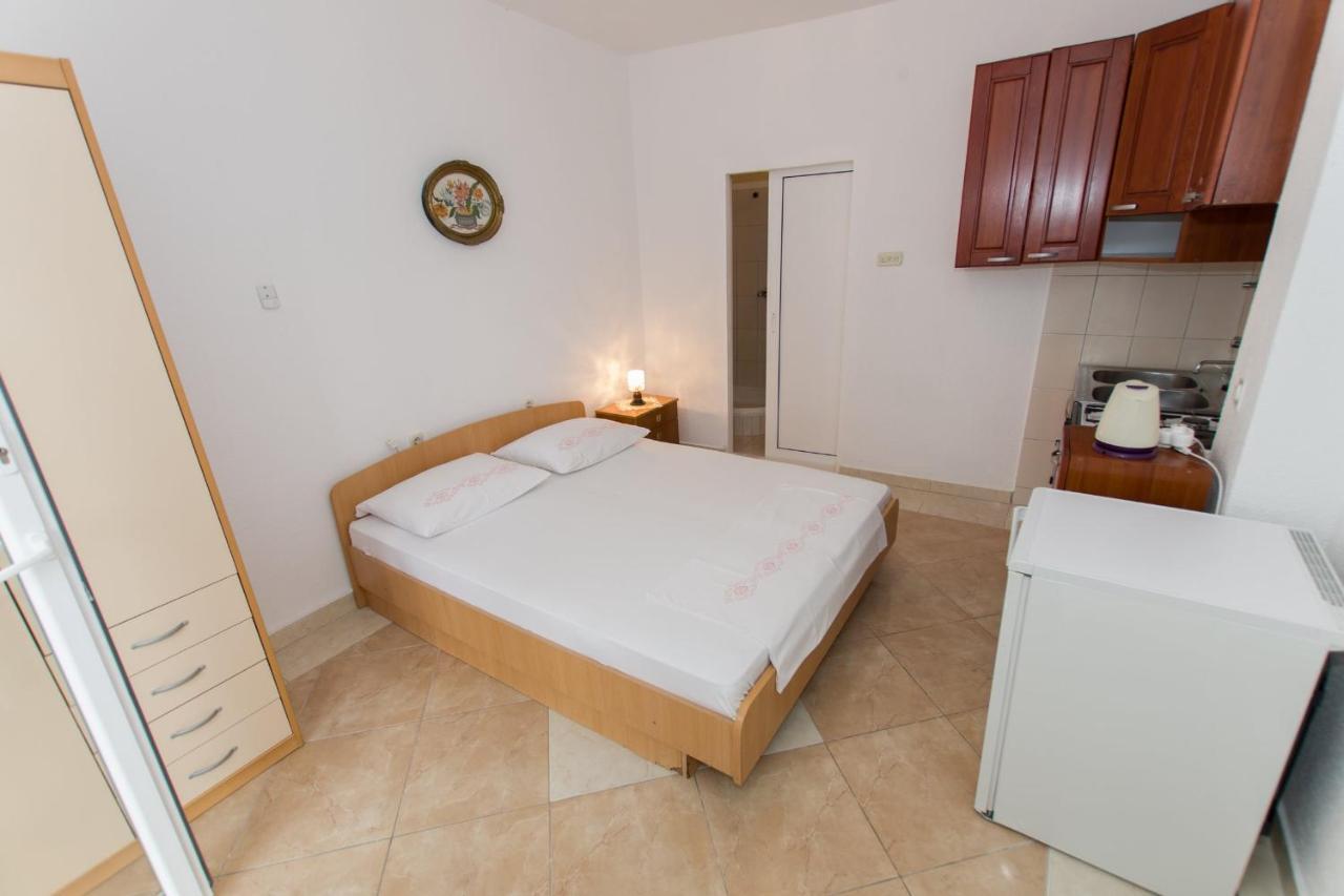 Near The Beach Apartments Jagodia بريلا المظهر الخارجي الصورة