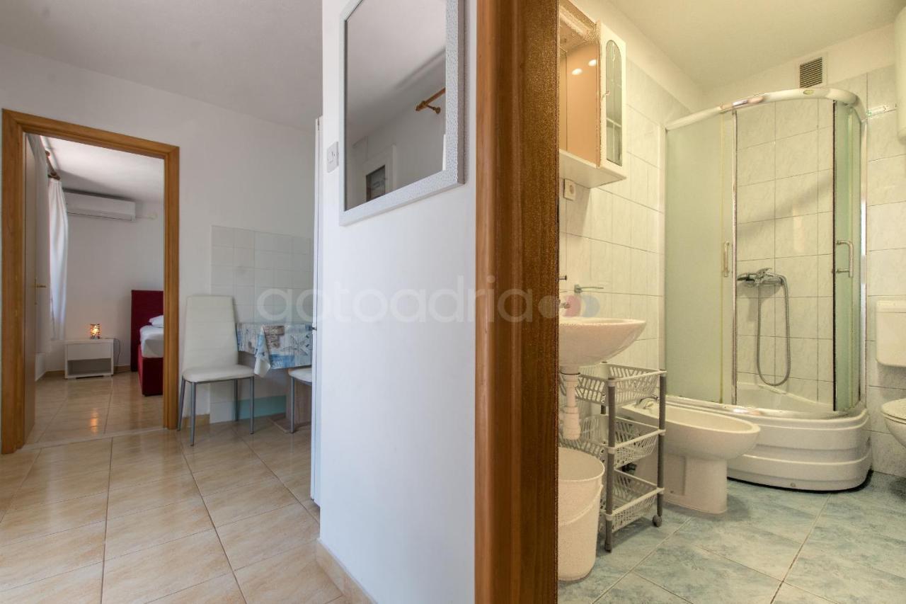 Near The Beach Apartments Jagodia بريلا المظهر الخارجي الصورة