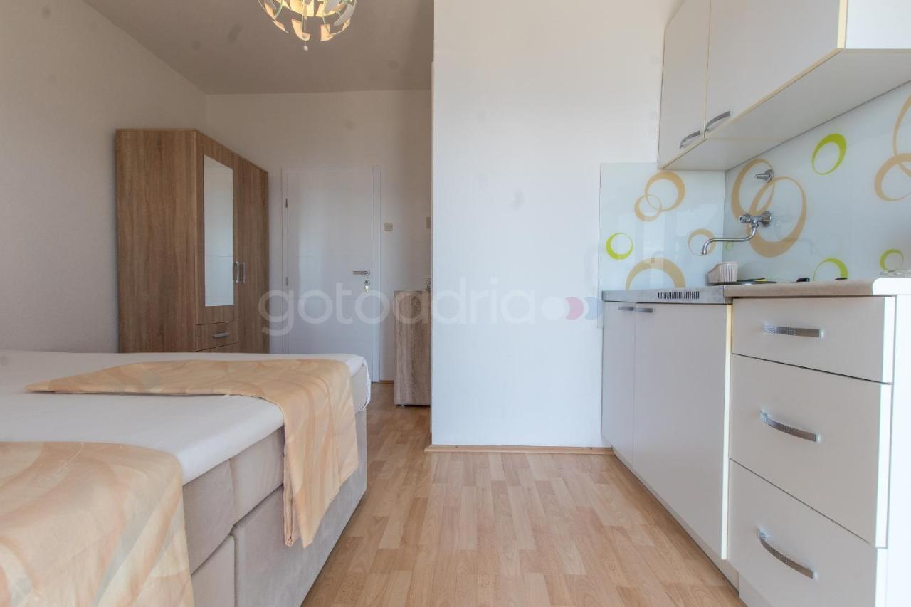 Near The Beach Apartments Jagodia بريلا المظهر الخارجي الصورة